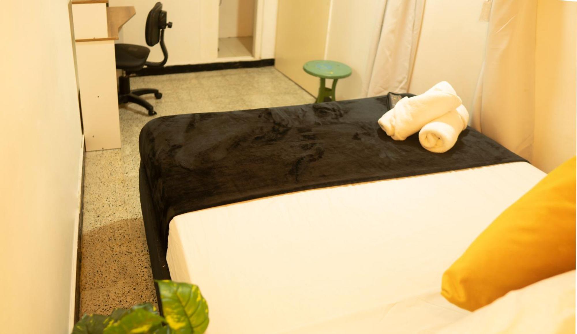 Africa House-Casa Hotel Laureles-La70 Medellín Dış mekan fotoğraf