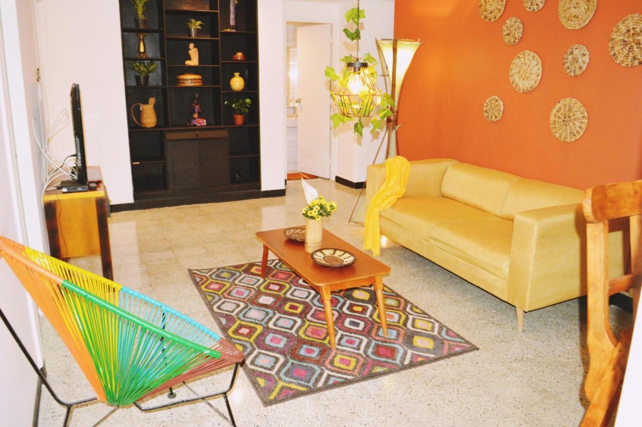 Africa House-Casa Hotel Laureles-La70 Medellín Dış mekan fotoğraf